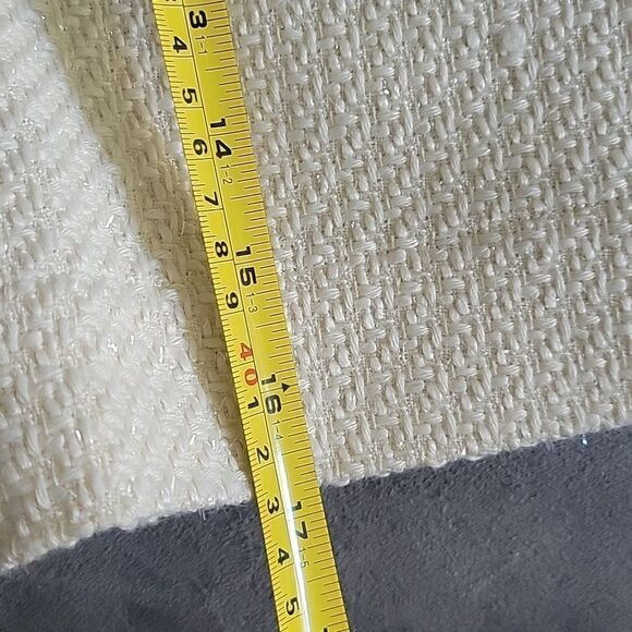 Guess button belted tweed shorts # tweed #fall # spring # light beige - Picture 10 of 11